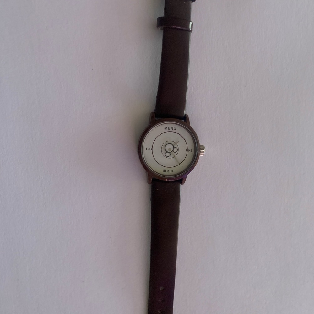 Watch - Picture 2 of 2
